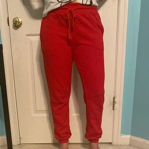 Red “feminista” sweatpants